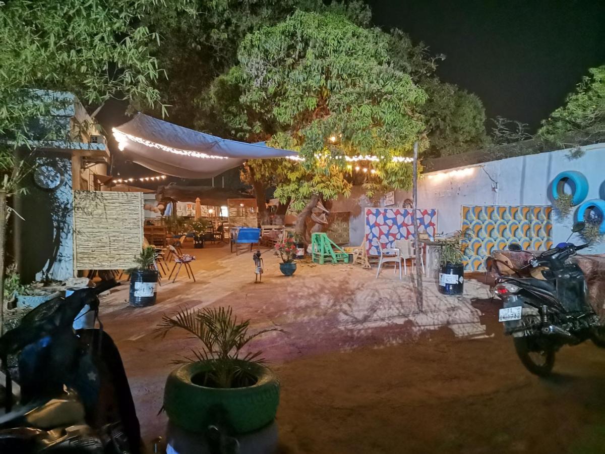 Villa Tenko Ouagadougou Buitenkant foto