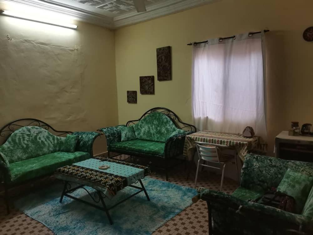 Villa Tenko Ouagadougou Buitenkant foto
