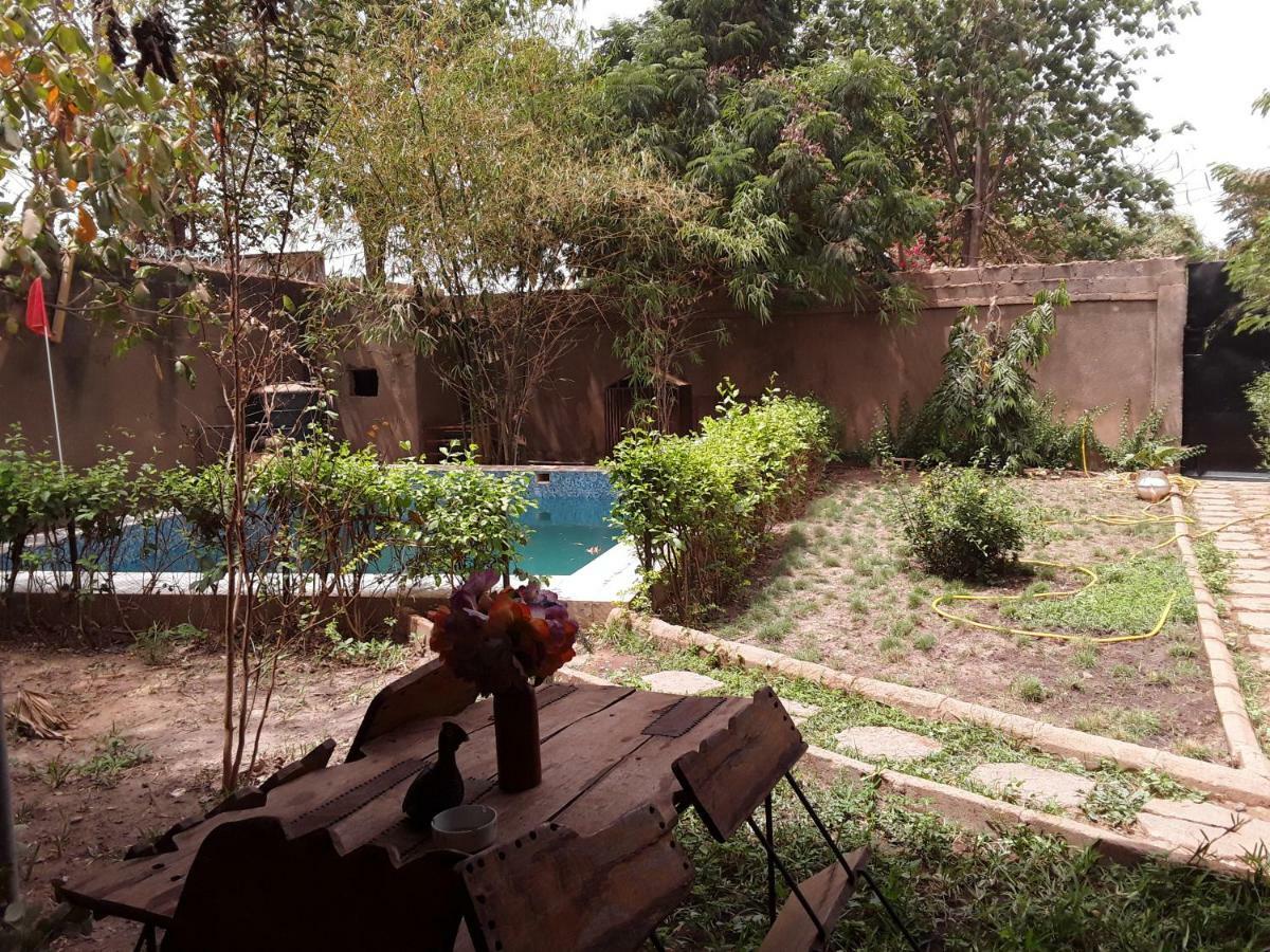 Villa Tenko Ouagadougou Buitenkant foto