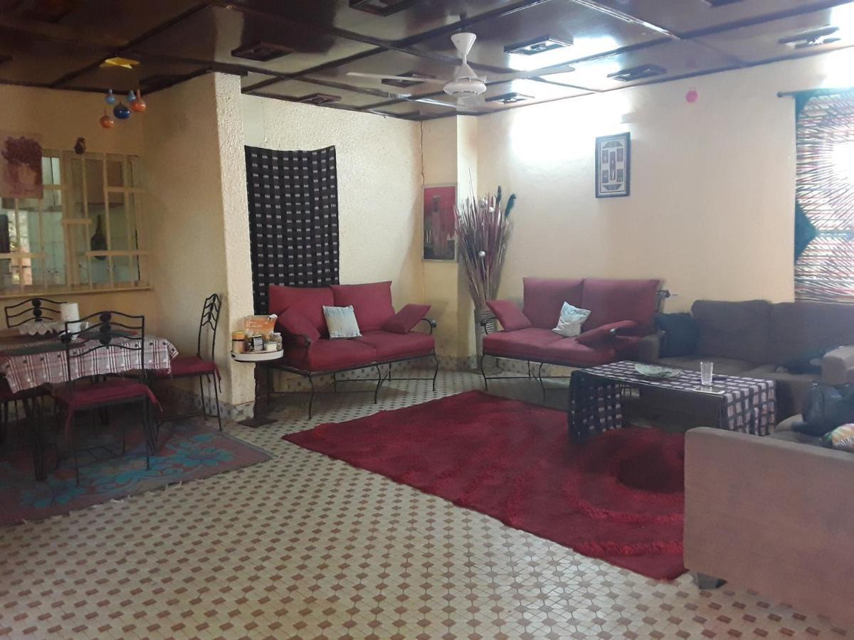 Villa Tenko Ouagadougou Buitenkant foto